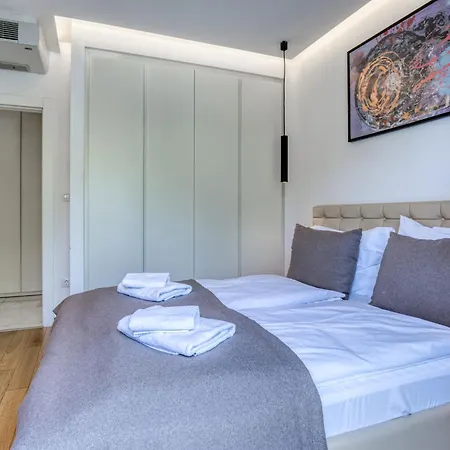 Ziza-1 By Interhome Appartement