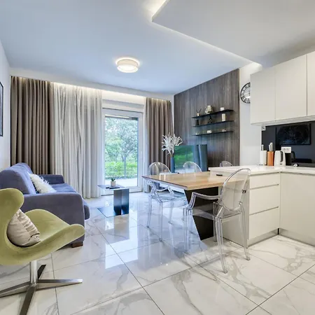 Lägenhet Ziza-1 By Interhome Opatija